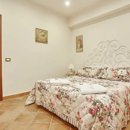 Quarto em Acomodações Particulares Laura Palermo
