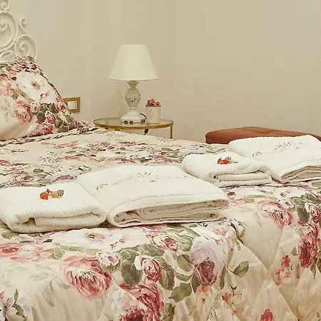 Quarto em Acomodações Particulares Laura Palermo
